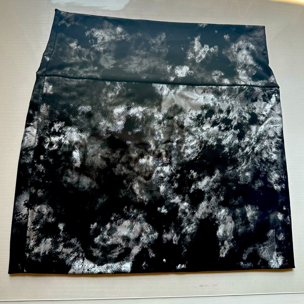 MANDEE Mini Skirt with Abstract Black Silver Print - S